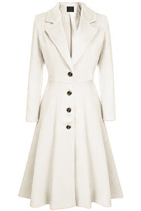 Women Elegant Wool Coat with Tailored Cut and Long Sleeves Lune London