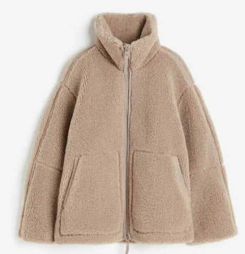 Fleece jacket for women with high collar and practical pockets Lune London