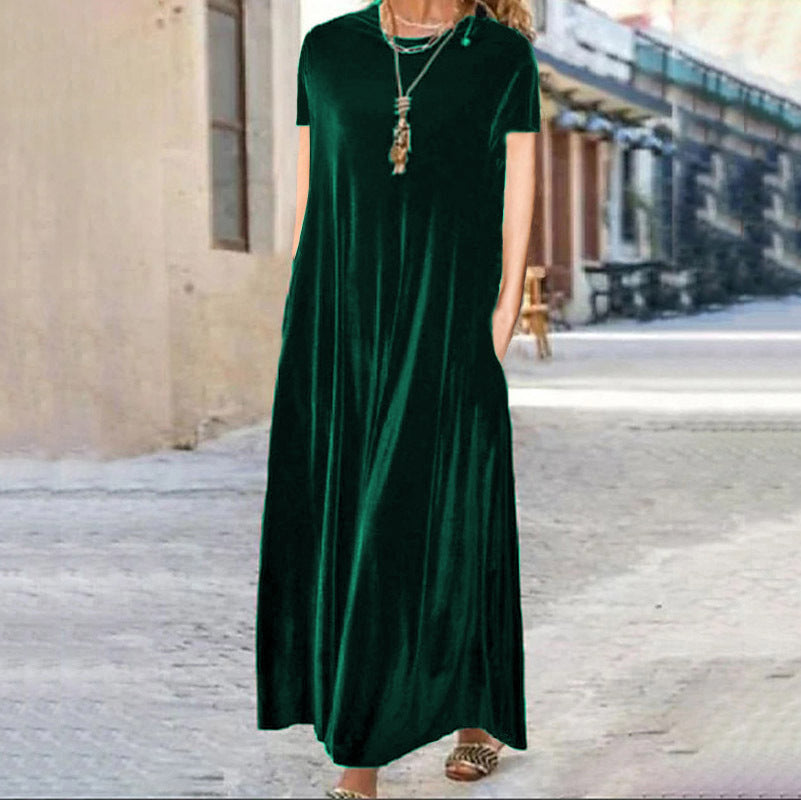 Women's maxi dress with elegant cut and pockets Lune London