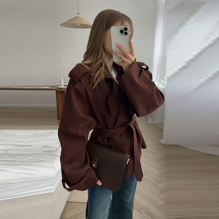Ladies Elegant oversized trench coat with belt and structured sleeves Lune London
