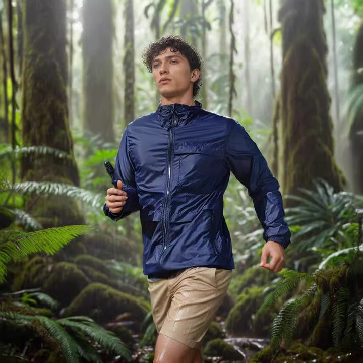 Lightweight and breathable outdoor jacket for men with hood Lune London