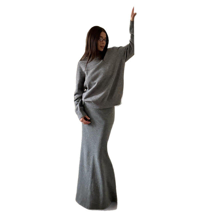 Ladies Elegant and Comfortable Knit Ensemble Chic & Stil