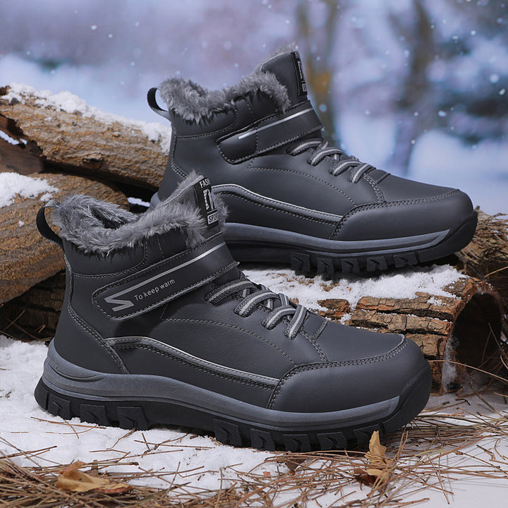 Insulated winter boots for women with a slip-resistant profile sole and warm inner lining Lune London