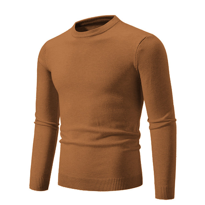 Classic round neck sweater for men in soft knit Lune London
