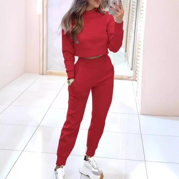 Chic und Stil Women's High Neck Sweatshirt Set