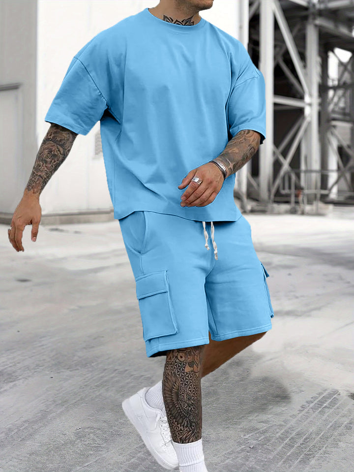 Men's leisure set with oversized t-shirt and cargo shorts Lune London