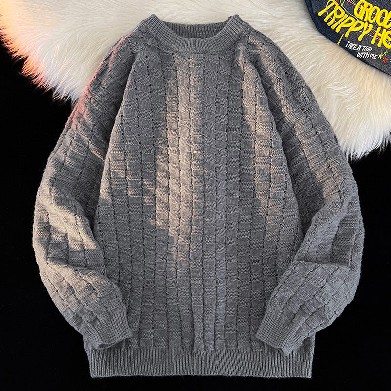 Thick knitted sweater for women with a modern design Lune London