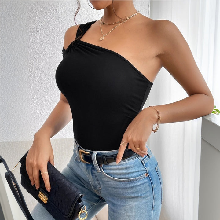 Sleeveless top for women with asymmetrical design and U neckline Chic & Stil