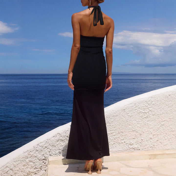 Ladies Elegant Maxi Dress with Spherical Halter Neck and Sophisticated Gathering Lune London