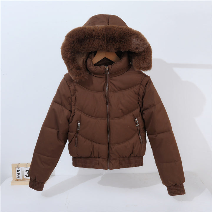 Short quilted jacket for women with removable hood and luxurious faux fur collar Lune London