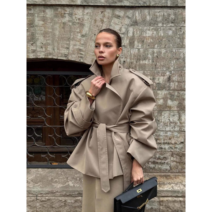 Women's trench coat with adjustable belt and stylish lapels Lune London