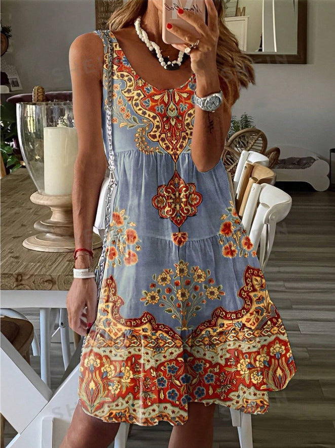 Summer dress for women with floral print and fluid cut Lune London