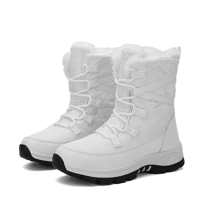 Winter boots for women with durable insulation and non-slip sole Lune London