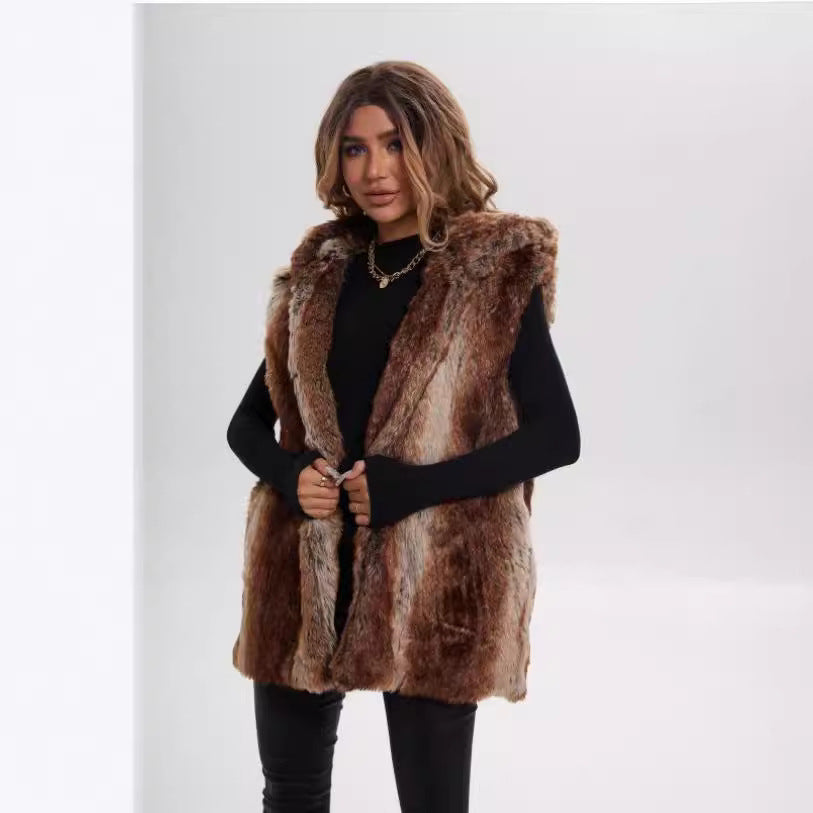 Ladies Design of fleece vest with hood Lune London