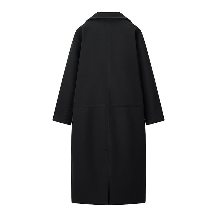 Manteau long élégant pour femmes avec revers classiques et patte de boutonnage double Chic & Stil