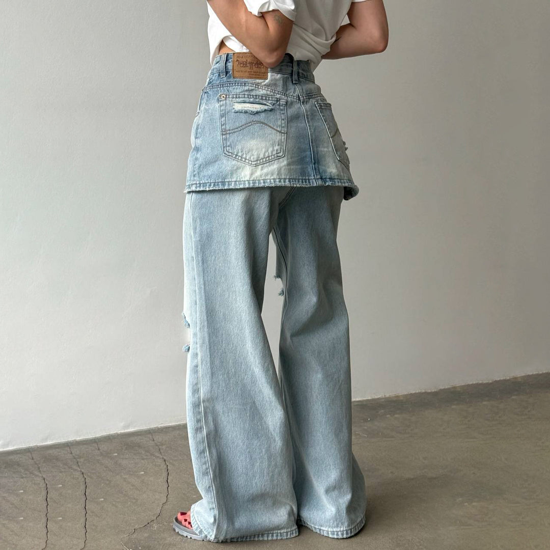 Destroyed casual jeans for women with asymmetric cut and wide leg Lune London