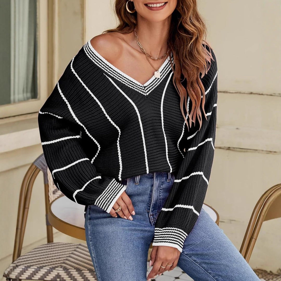 Casual women's sweater with V-neck and striped pattern Lune London