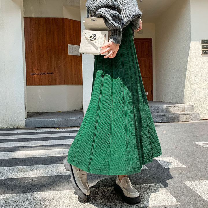 Midi skirt for women with textured design and elastic waistband Lune London