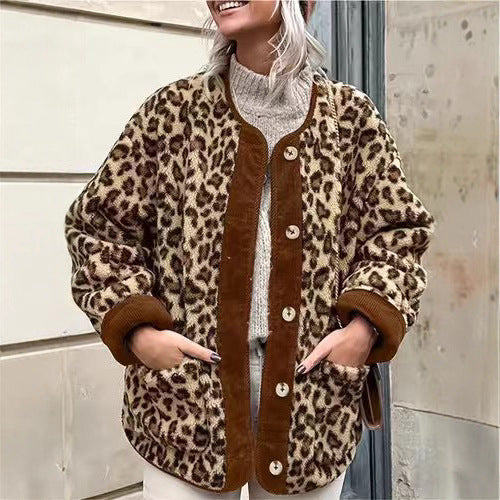 Ladies warm jacket with leopard pattern Lune London