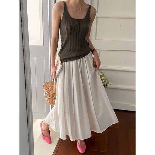 Women's airy blouse with puff sleeves and button details Chic & Stil