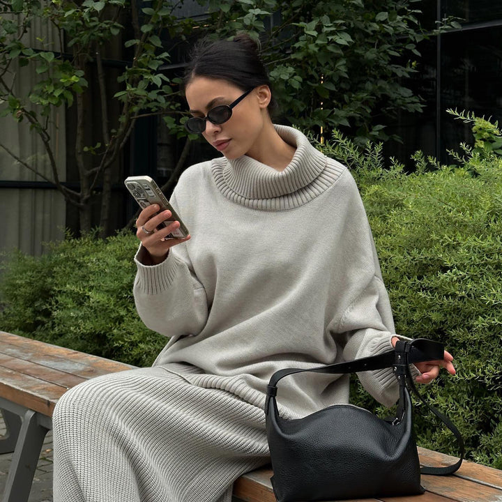Comfortable knit set for women with high collar and flared pants Lune London