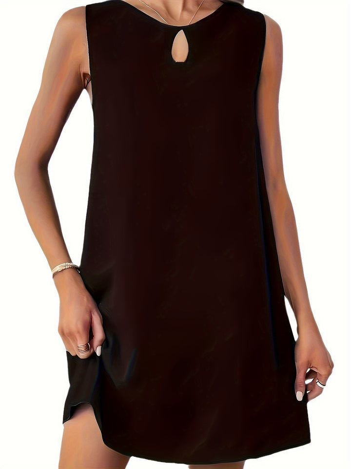 A-line women's dress with an elegant keyhole neckline Lune London