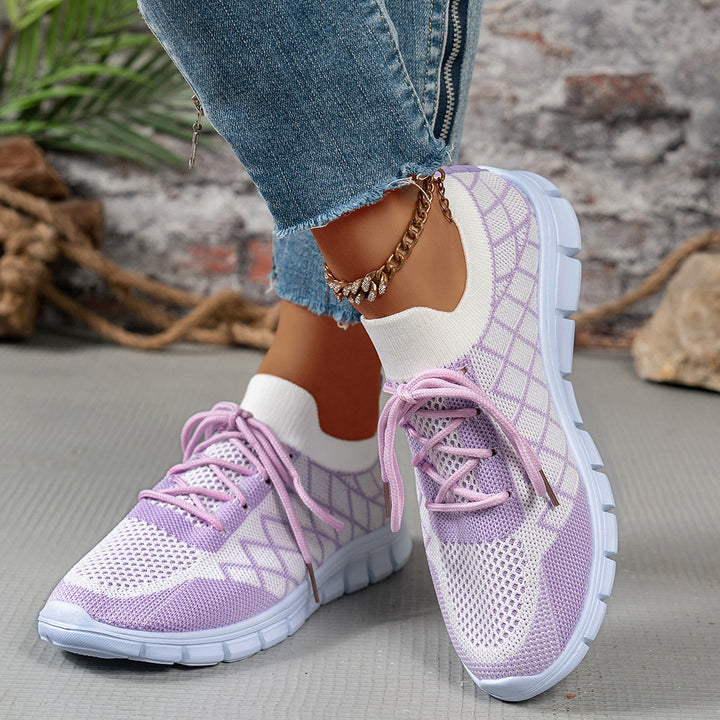 Lightweight knitted fitness sneakers for women Lune London
