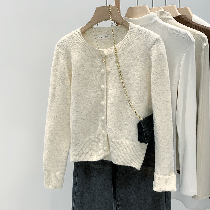 Cardigan Confortable Femme avec Design de Boutons Fins Chic & Stil
