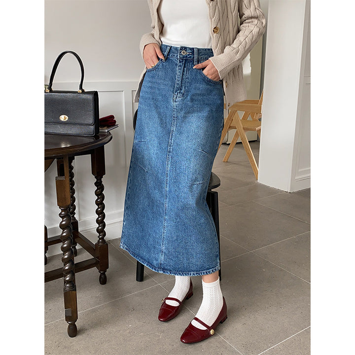 Ladies Long Denim Skirt with Fashionable Pockets Chic & Stil