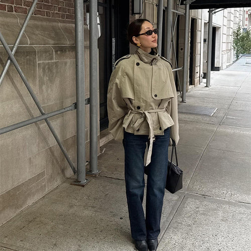 Short jacket with high collar and belt at the waist for women Lune London