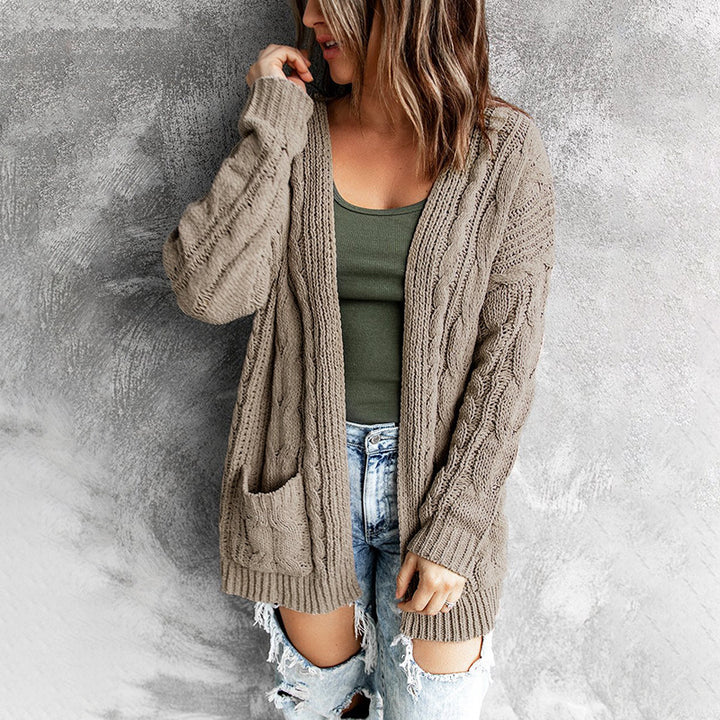 Oversized casual style women's knitted jacket with open front Lune London