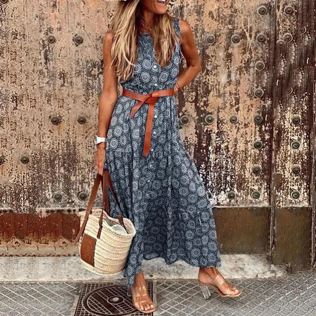 Bohemian maxi dress for women with a waist belt and floral pattern Lune London