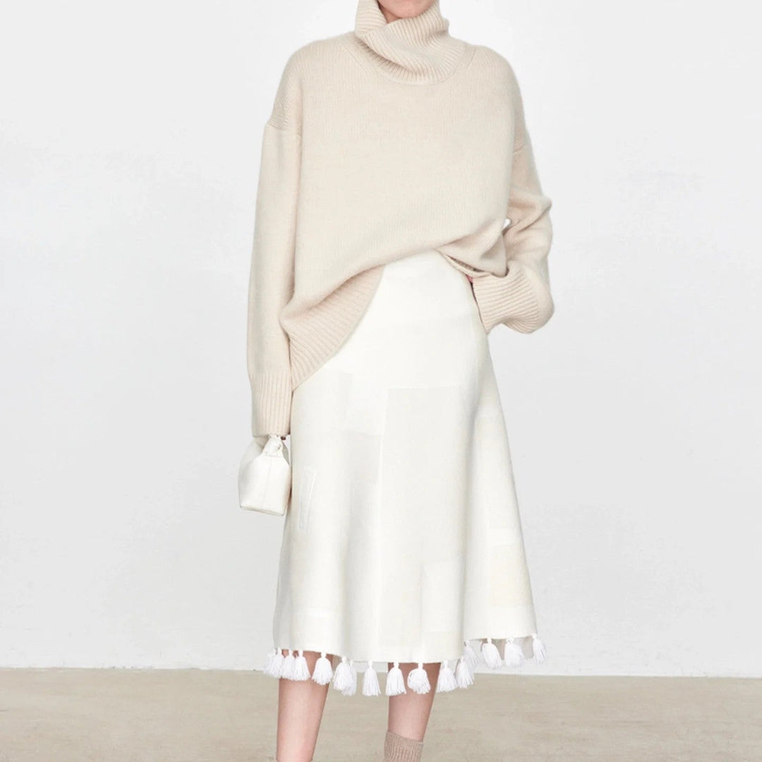 Women's Oversized Turtleneck Sweater with Ribbed Texture Lune London