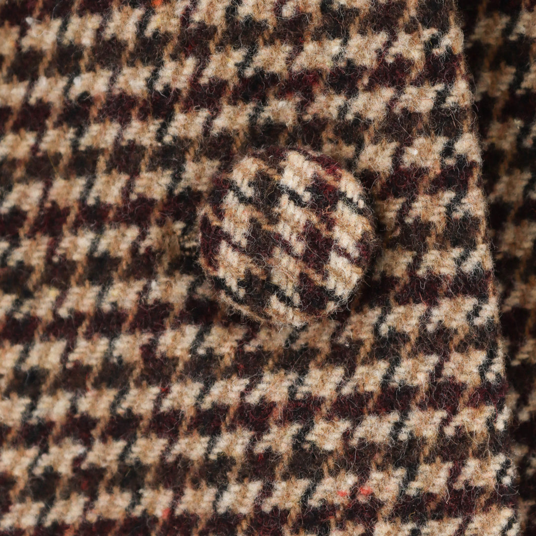 Elegant plaid jacket for women with continuous button placket and practical pockets Lune London