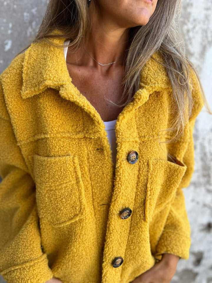 Ladies cozy and stylish fleece jacket with pockets Lune London