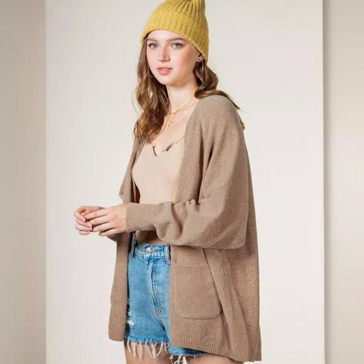 Ladies Cozy Knit Sweater with Side Pockets and Open Front Lune London