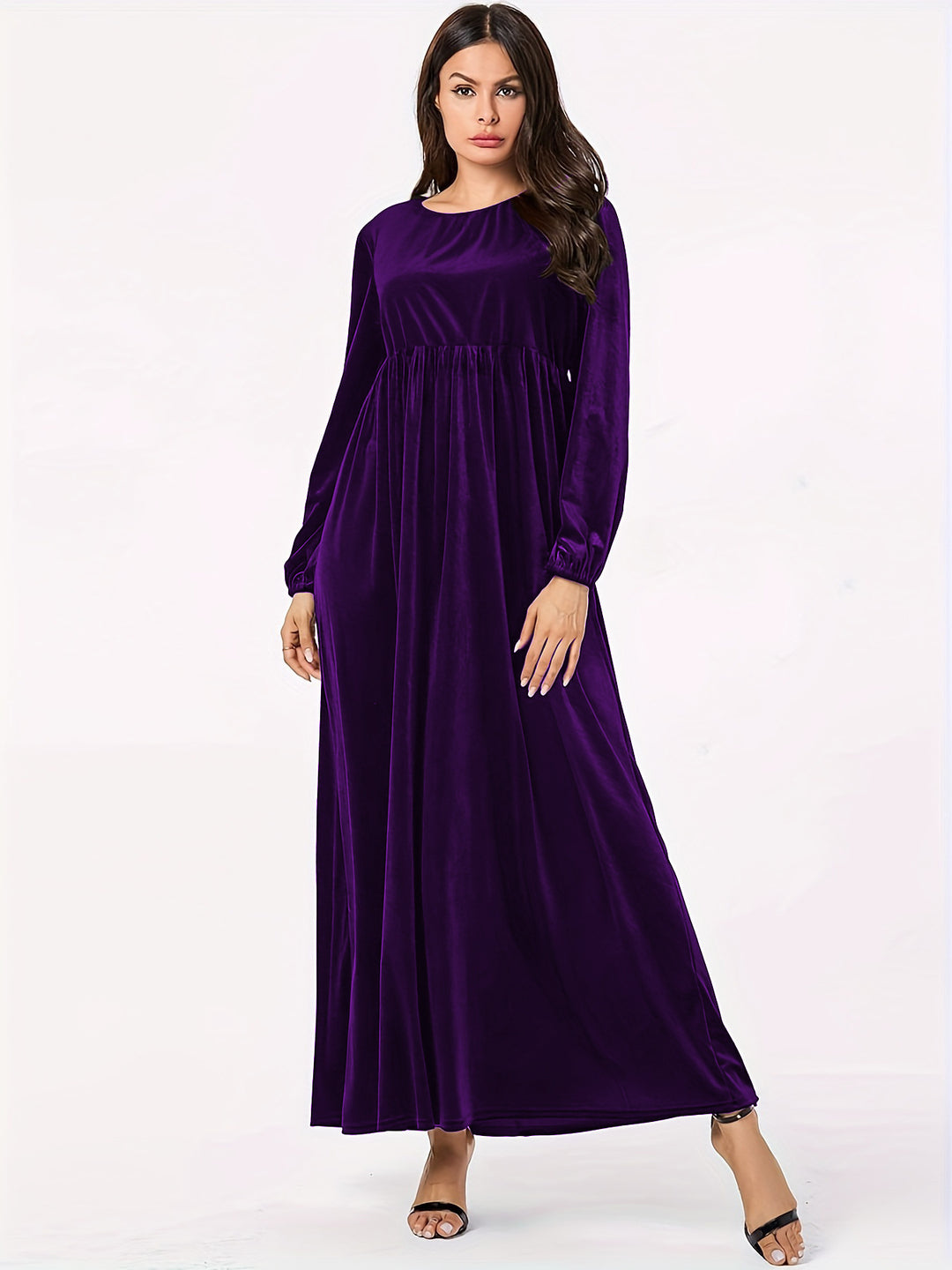 Maxi dress for women in luxurious velvet with elegant draping Lune London