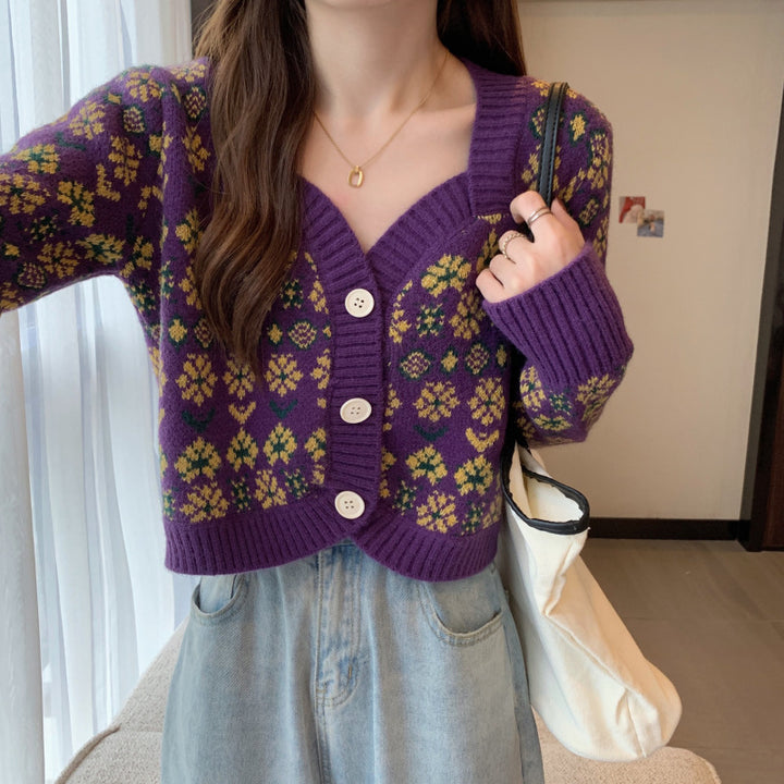 Ladies knitted floral jacket with wide edges Lune London