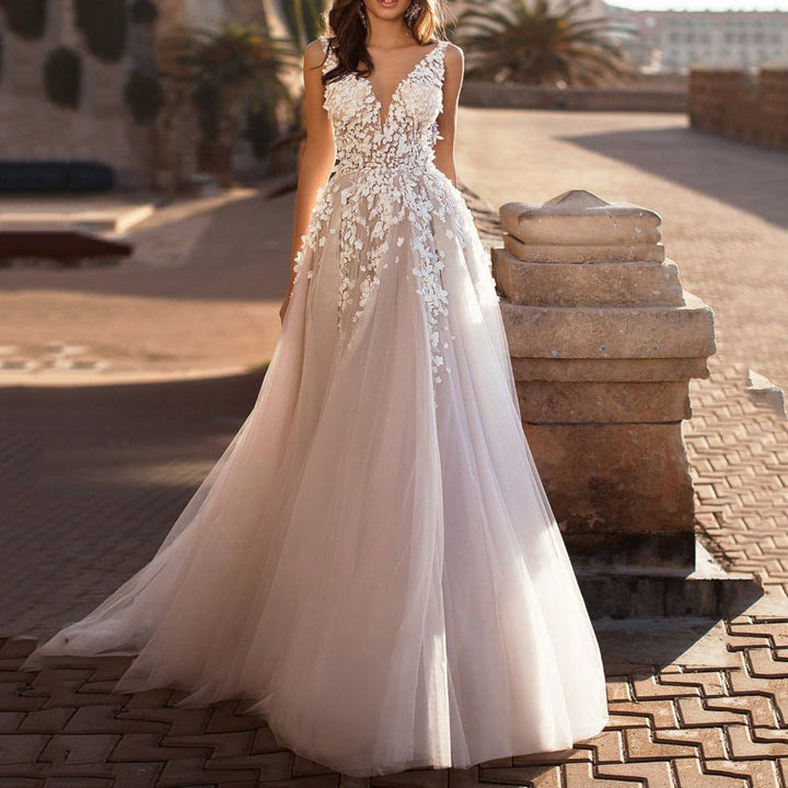 Lune London | Elegant Wedding Dress Embroidery Long Skirt