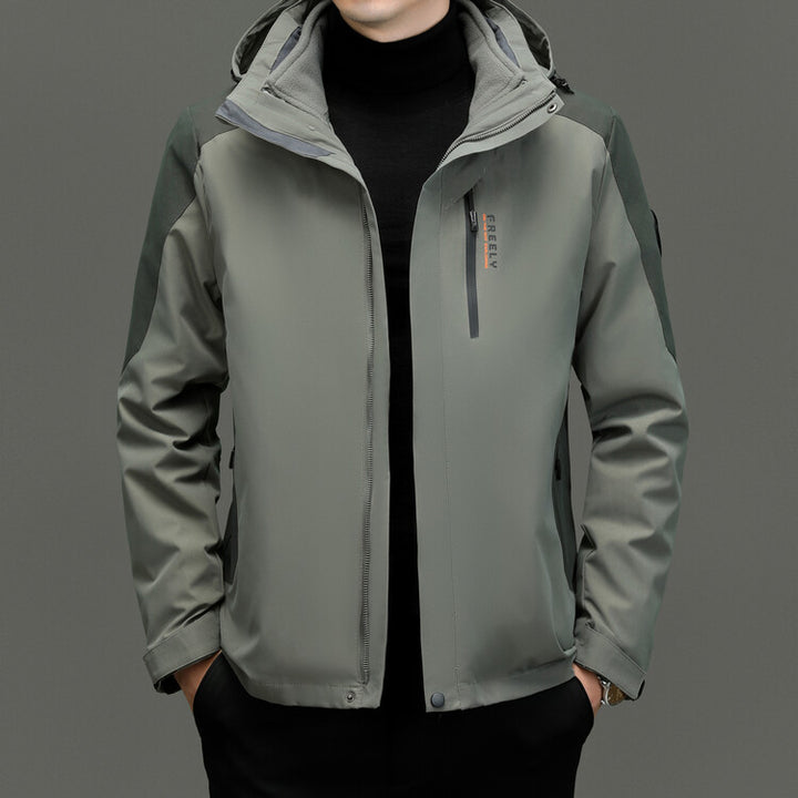 Functional jacket for men with innovative water-repellent properties Lune London