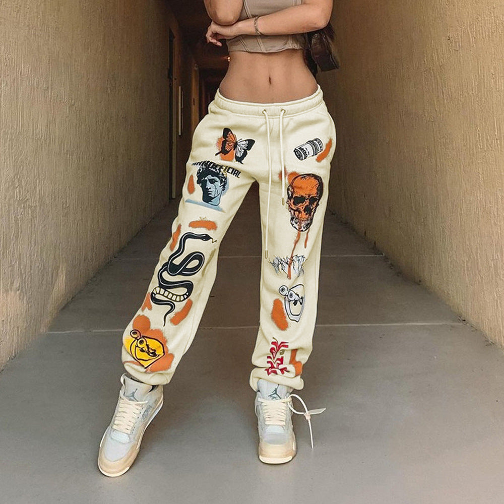 Stylish leisure pants for ladies with a unique graphic print and a comfortable fit Lune London