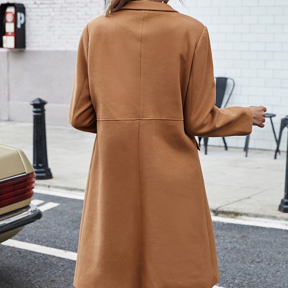 Elegant reversible coat for women with lapel collar and double-breasted buttons Lune London