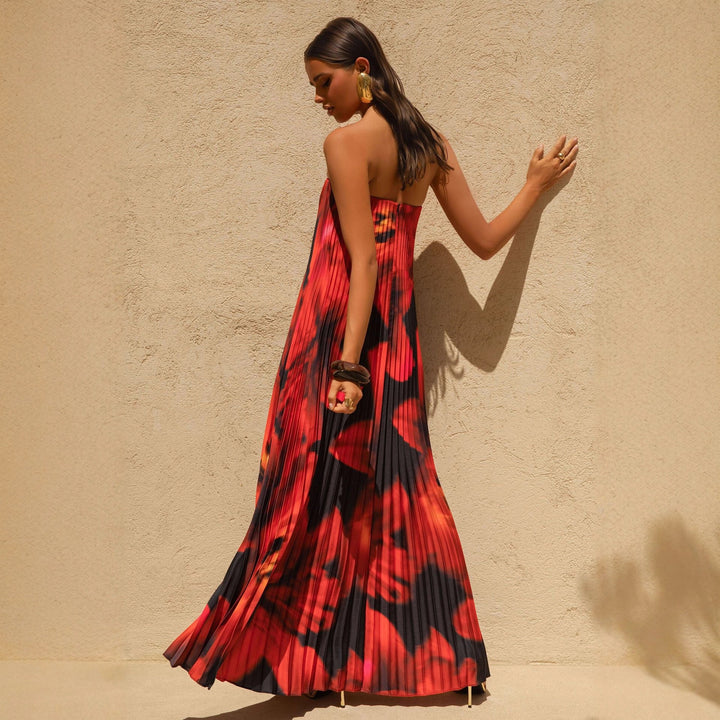 Women's maxi dress with pleated design and floral print Lune London