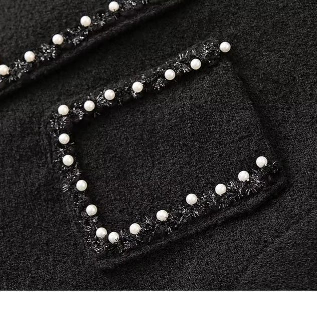 Veste élégante pour femmes avec col orné de perles et poches pratiques Chic & Stil