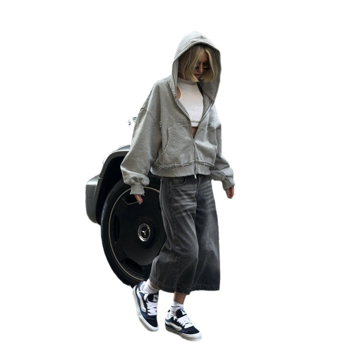 Oversized casual shirt jacket for women with trendy decorative stitching and practical pockets Lune London