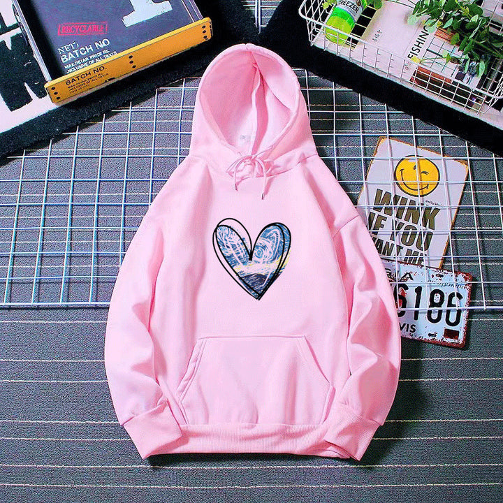 Women’s hoodie with artistic heart design Chic & Stil