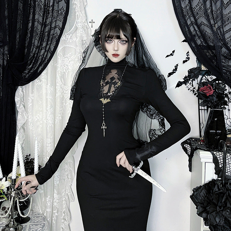 Women Elegant Long Evening Dress in Victorian Style with Lace Accents