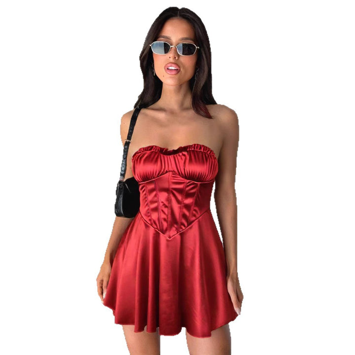 Women's strapless mini dress with gathers and figure-flattering cut Lune London