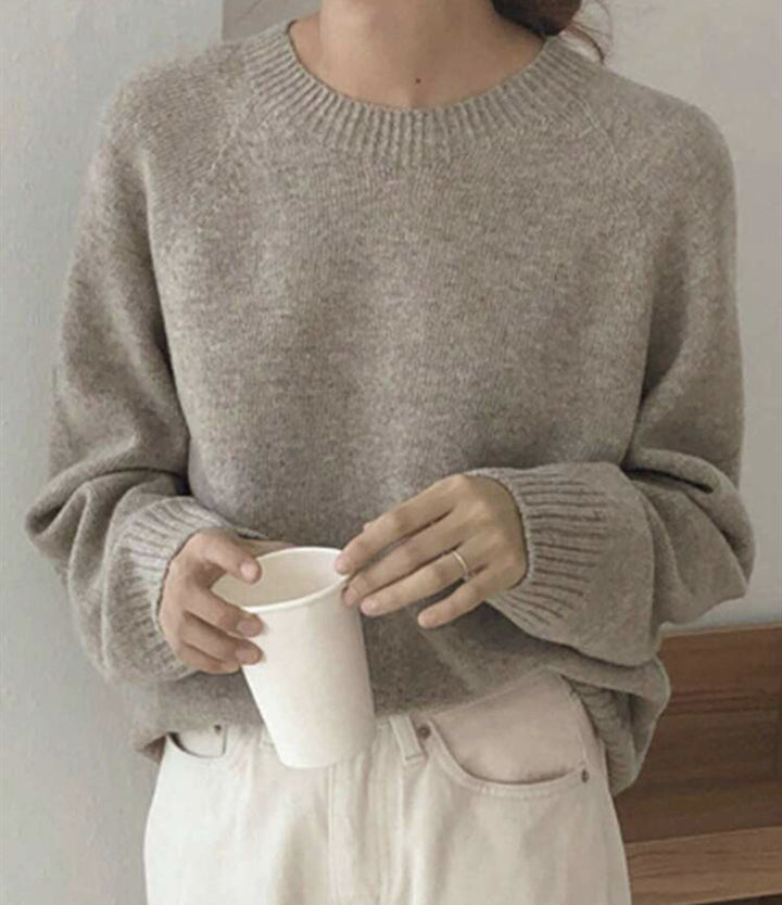 Ladies Comfortable Round Neck Sweater in High-Quality Fabric Lune London