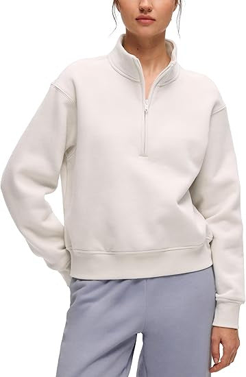 Pull en fleece sportif pour femmes avec col montant Chic & Stil